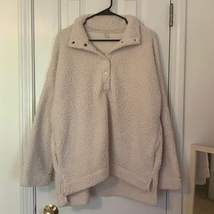 Oversized Sherpa pullover
